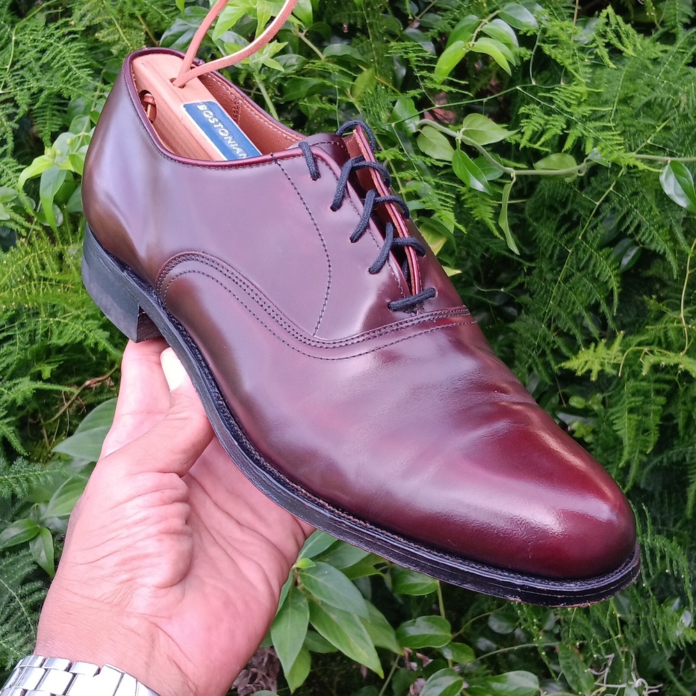 WALK OVER MEN'S VINTAGE GENUINE LEATHER OXFORDS SIZE (10 D/B)